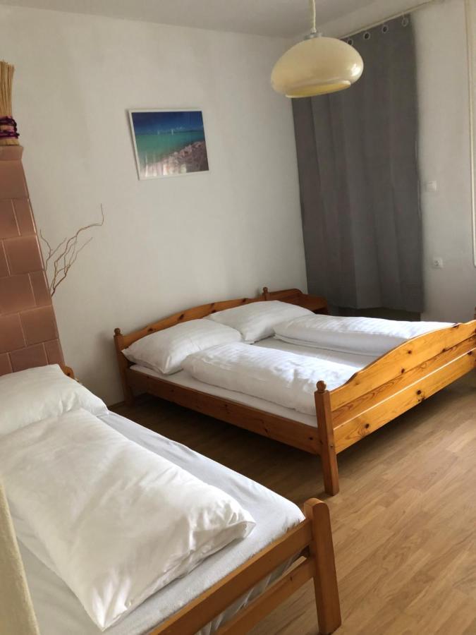 Ady Gold Five Apartment Siofok Bagian luar foto