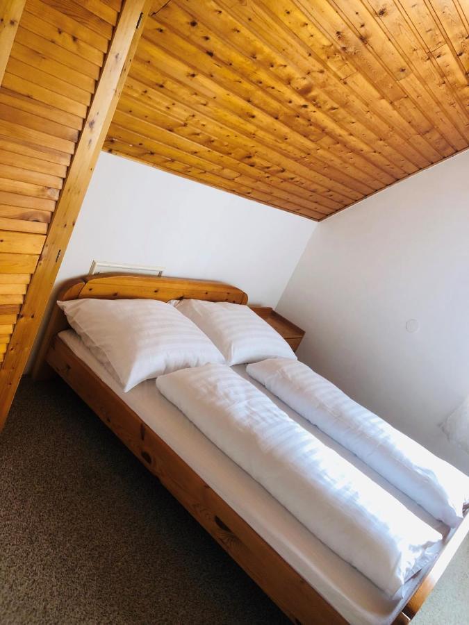 Ady Gold Five Apartment Siofok Bagian luar foto